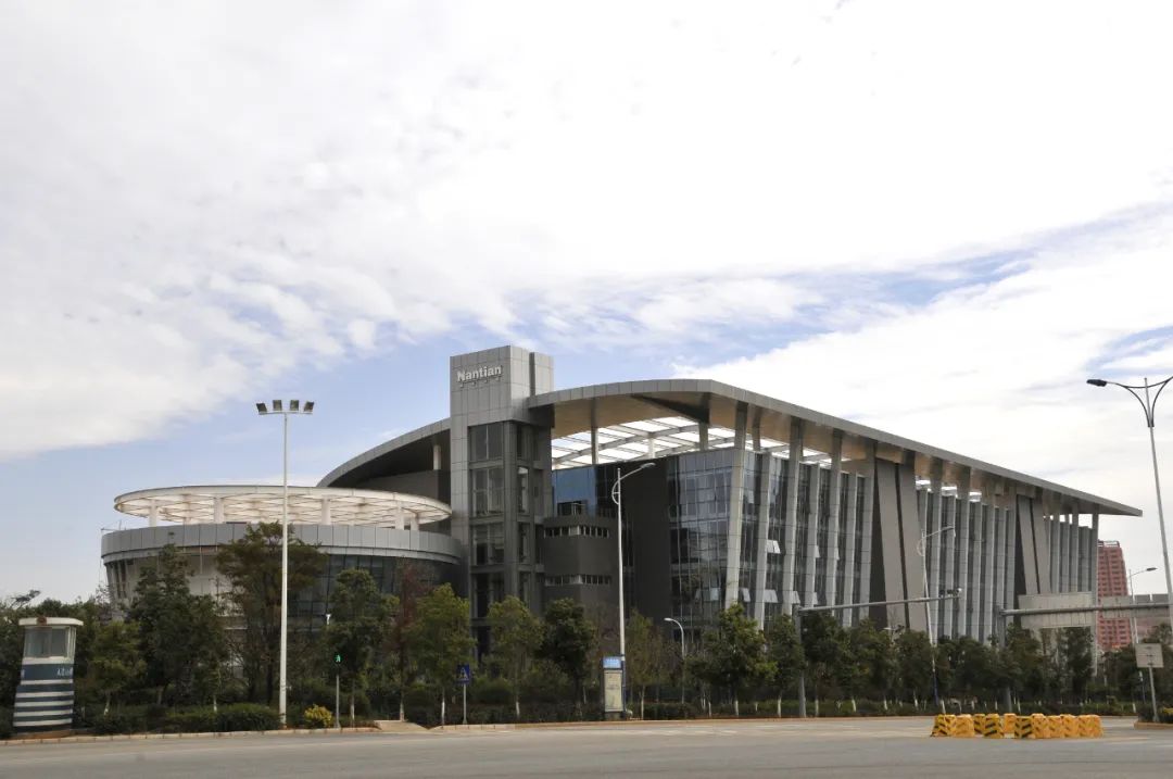 云南省 新浪财经视角下的经济新动力与投资热土